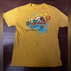 Vintage Pittsburgh Yellow City T Shirt Size XL